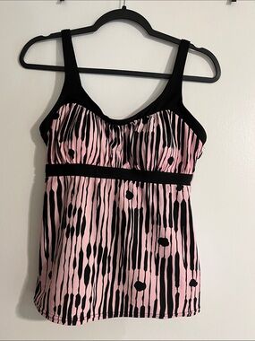 ZeroXposur Pink and Black Patterned Bandeau Tankini Top